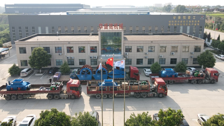 時產(chǎn)120噸對輥制砂機